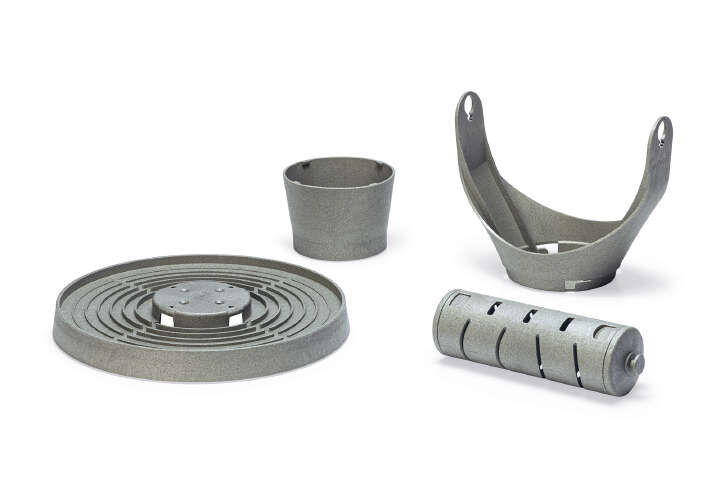 beeztees Hühner Spiel- und Snackturm